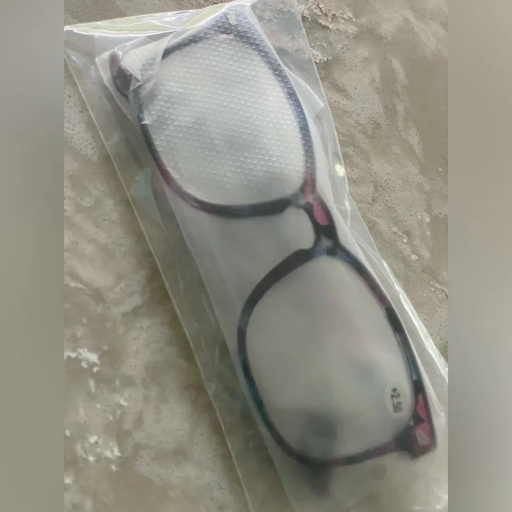 NEW 2.00 readers blue light lens multicolor pop of color soft bridge glasses